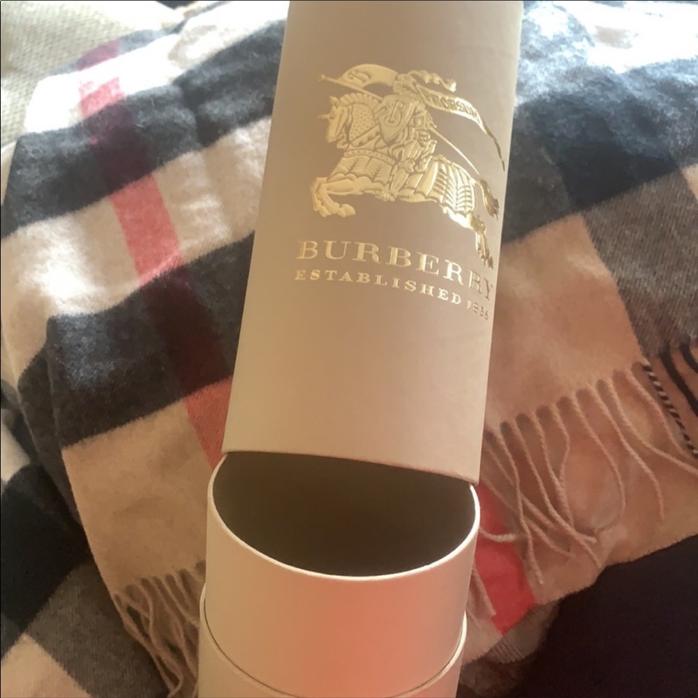 Authentic Burberry Mega Check Cashmere Scarf